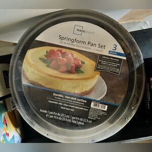 Mainstays 3-piece steel premium nonstick springform pan set